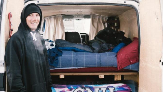 Would you date a homeless person that lives in their car?