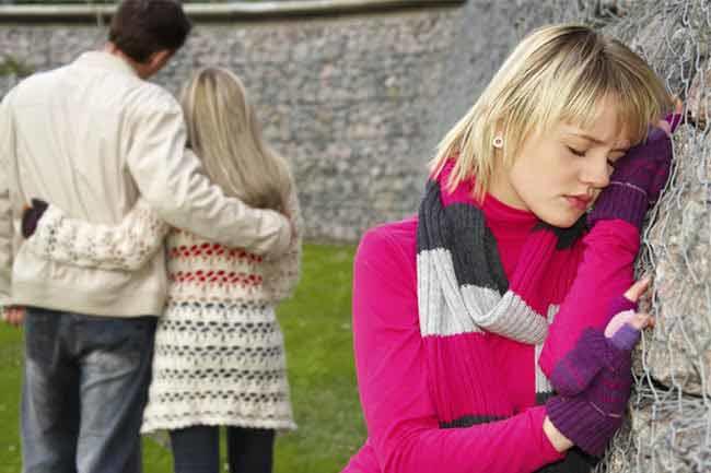 What causes a guy to have an affair behind his girlfriend, or wife's, back?