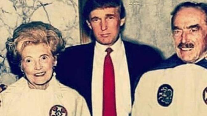 BREAKING NEWS!!! Secret picture leaked of Donald Trumps racist past. Your reaction?