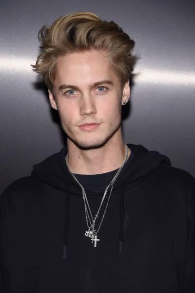 Why can’t more men look like this?