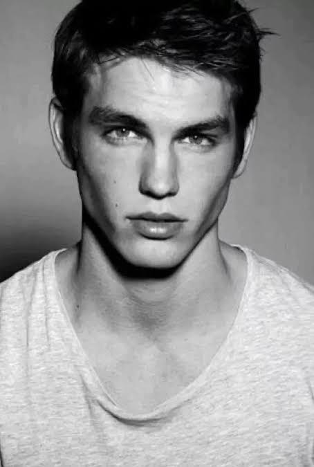 Why can’t more men look like this?
