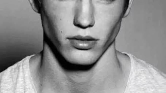Why can’t more men look like this?