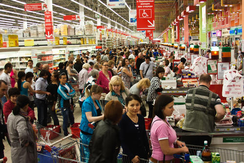 Who do you think tend to be the worst/rudest customers? Men or women?