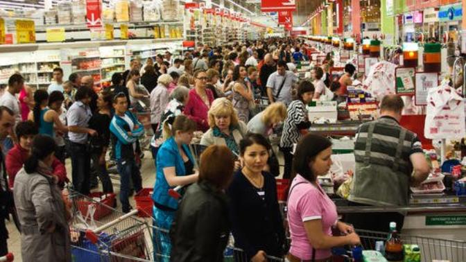 Who do you think tend to be the worst/rudest customers? Men or women?