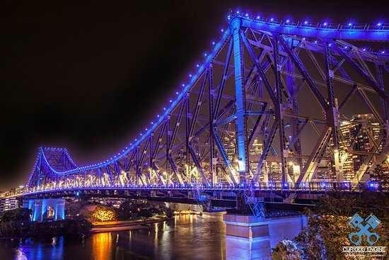 Would would be your favorite time of day to climb the Brisbane story bridge??