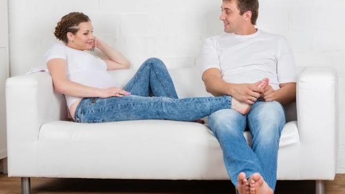 Girls, Would you let your boyfriend give you foot massages?