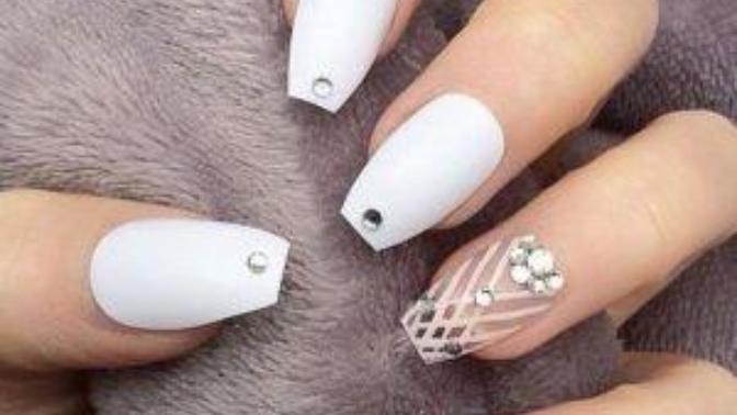 Why some guys find beautiful nails and hands attractive others they hate hate long nails? why? girls why we like long nails?