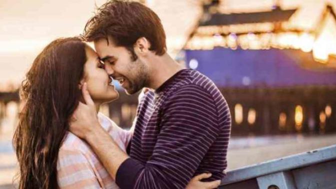 Is it okay to kiss on the first date?