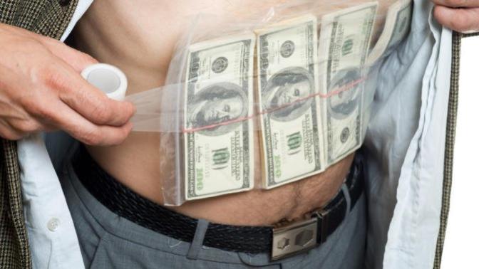 What are some good spots to hide your money while travelling overseas?