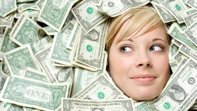 Help! Stick to lower paying job I like or leave for higher pay?