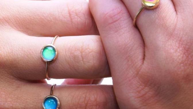 Do you like mood ring?