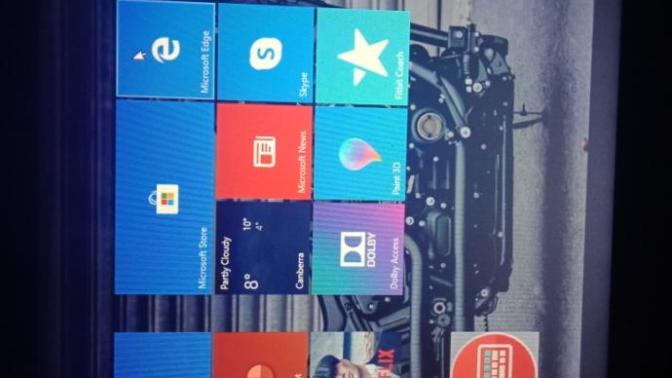 How do I change my laptops main layout from this?