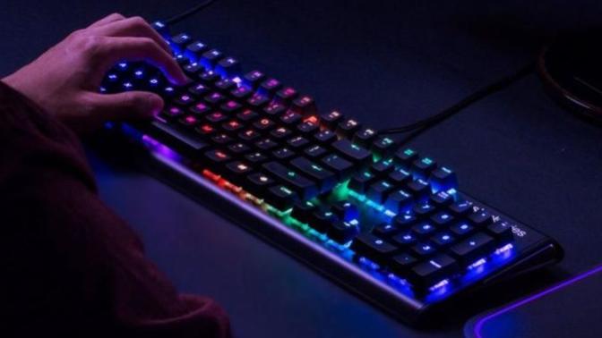 Do you prefer a wired or wireless computer mouse?