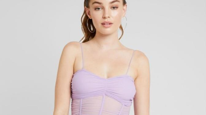 Which dress (color) would look better on someone with pale skin and blonde hair?