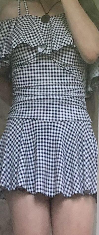 Vivant’s Thrift Shop Closet Item #9 DIG IT or DONATE?