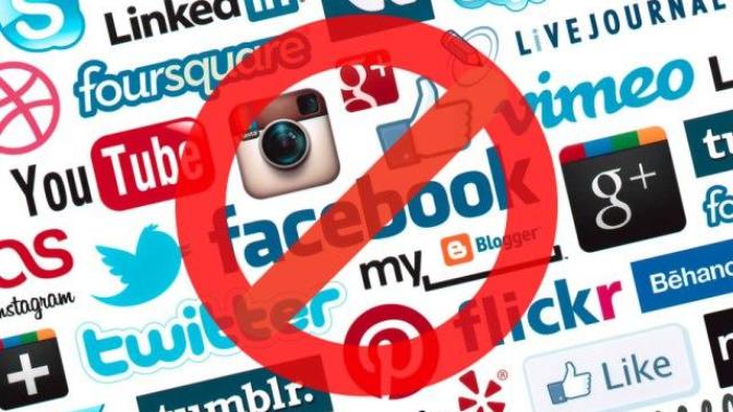 Has your absence of social media hindered finding dates?