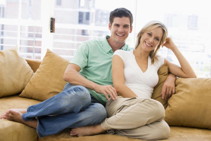Do young guys like older women?