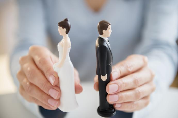 As a child of divorce, are you afraid you’ll end up divorced (and alone) as well?
