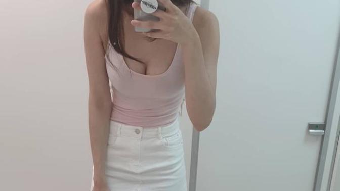 Hanging out with college reunion. Ex-boyfriend included. Advice?