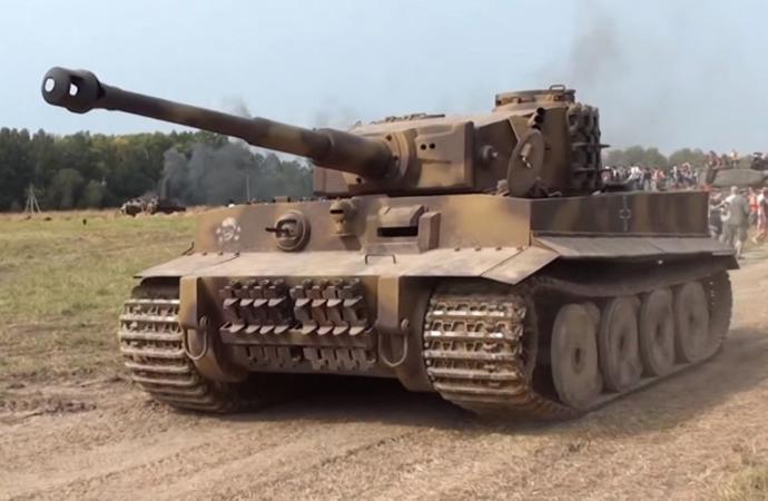 If you were in WWII which type of combat would you rather be in?