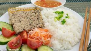 Plate with broken rice