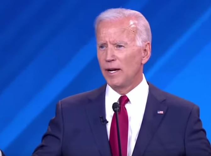 Are those who complain that none of the candidates wore an American Flag lapel did actually watch the debate?