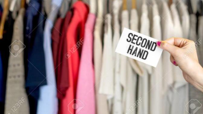 Are girls who prefer getting nice/good second hand clothes seen as cheap or tasteless?