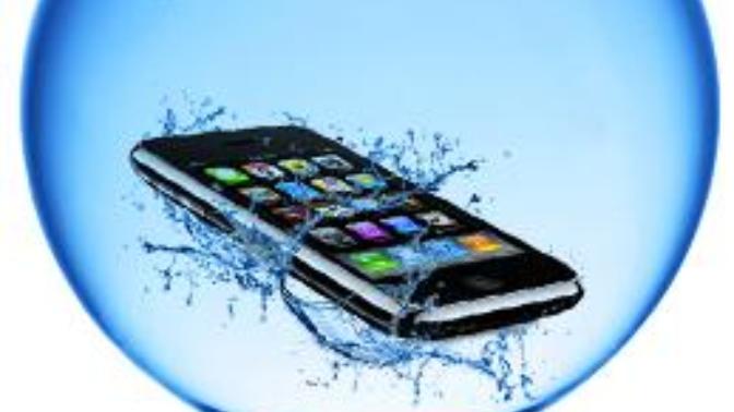 How often do you feel like people are prioritizing their phones over you?