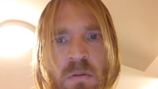 Long hair on men?