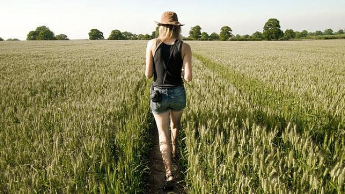 Would you rather live in the city, suburbs or the countryside?