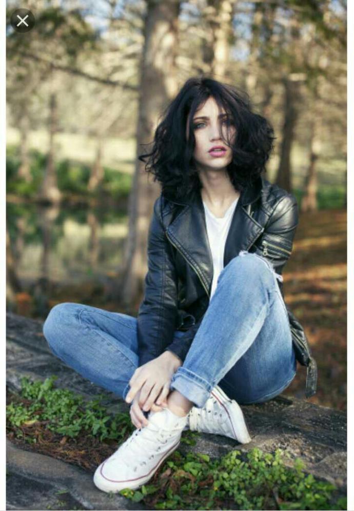 What do you think of Emily Rudd?
