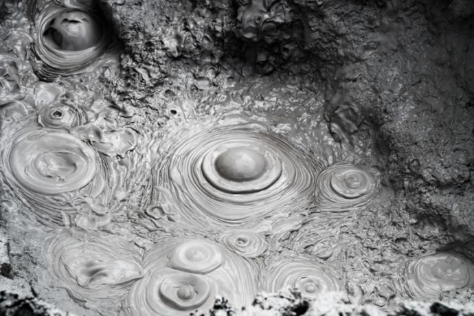 Do you like natural mud bath?