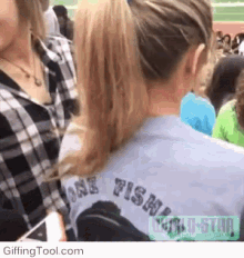 How would you react, if your date spills a drink on you?