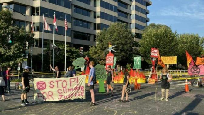 Climate change activists blocking key intersections across Washington, D. C. Opinions?