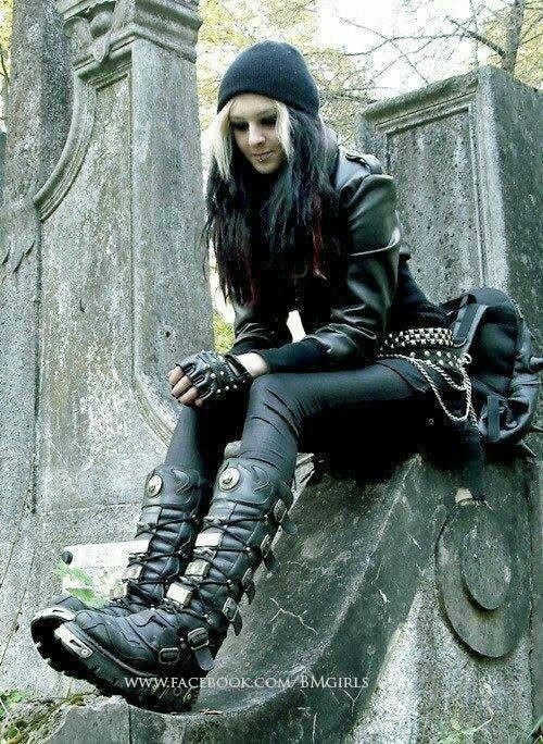 Out of these options which is the most interesting goth outfit??