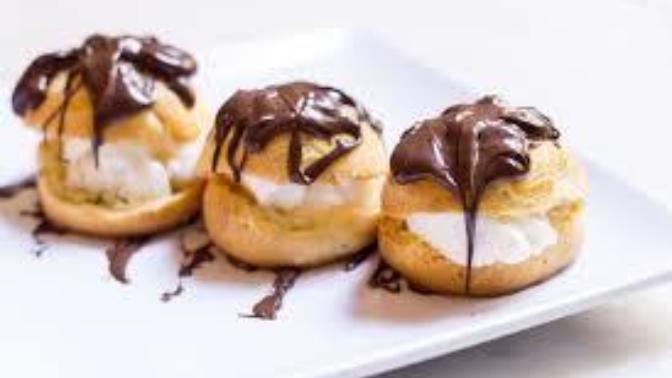 Do you like profiterole cream puffs?