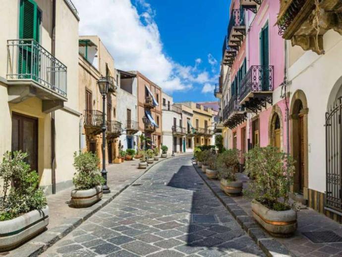 Would you like to visit Italy's Aeolean Islands?