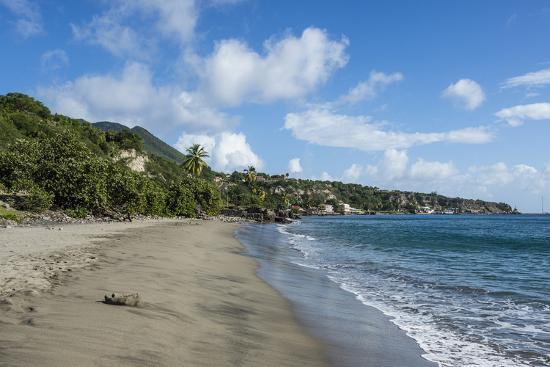Would you like to visit the Dutch Caribbean island of Sint Eustatius (Statia)?