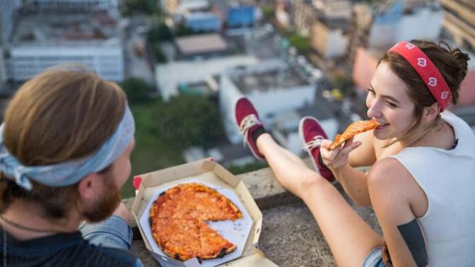 For a first date, would you rather have a fancy meal or a casual meal?
