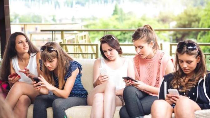 Do You Get Annoyed With Other Cell Phone Users?