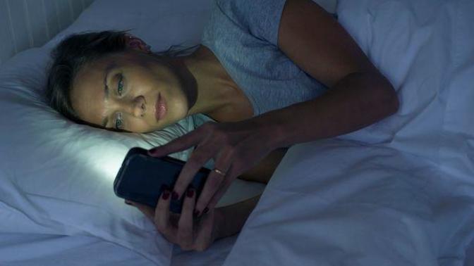 When a guy says "sweet dreams" to you over text, is that flirting or being nice?