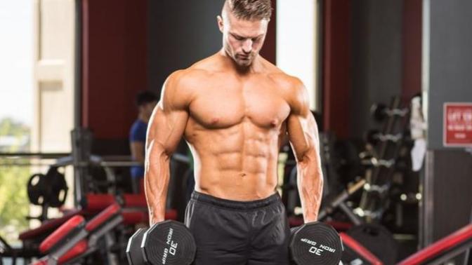 What do you girls think is hotter, a massive bodybuilder or a natural athletic guy who is naturally and incredibly strong?