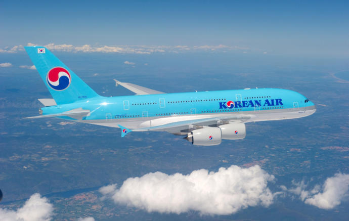Sex in an Airplane... Are you in the mile high club?