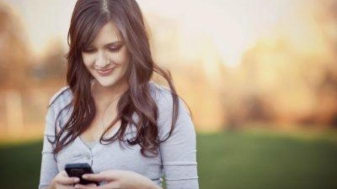 Girl ignores my text I don’t know why? should I text again it’s been a day now since I text her?