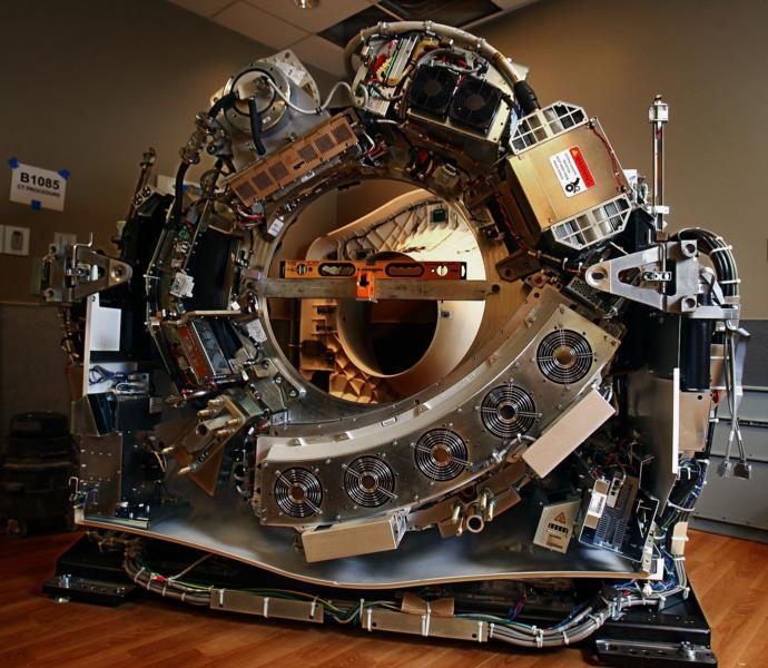 This is a CT scanner profile. I've also had one of these done. Look at that complexity.