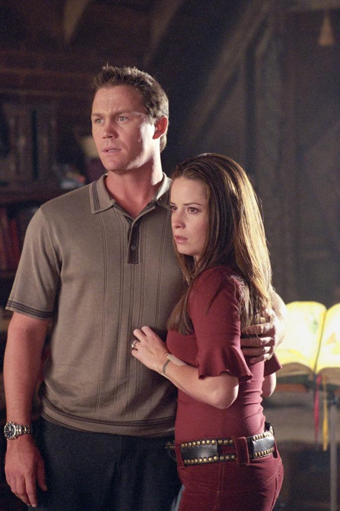 Anyone going to Wizard World Comic Con in Austin (cast of Smallville and Charmed will be there)?
