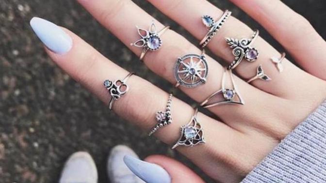 How many of you have tried wearing these many rings?