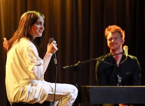 Who's the Top Recording Artist in Music?