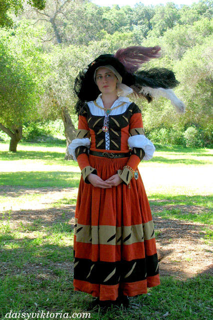 Medieval Peasant Dress: Which color is best. (Irl Dress should fit like #H. Others are for color reference only. My hair is mixed dark / light brown)?