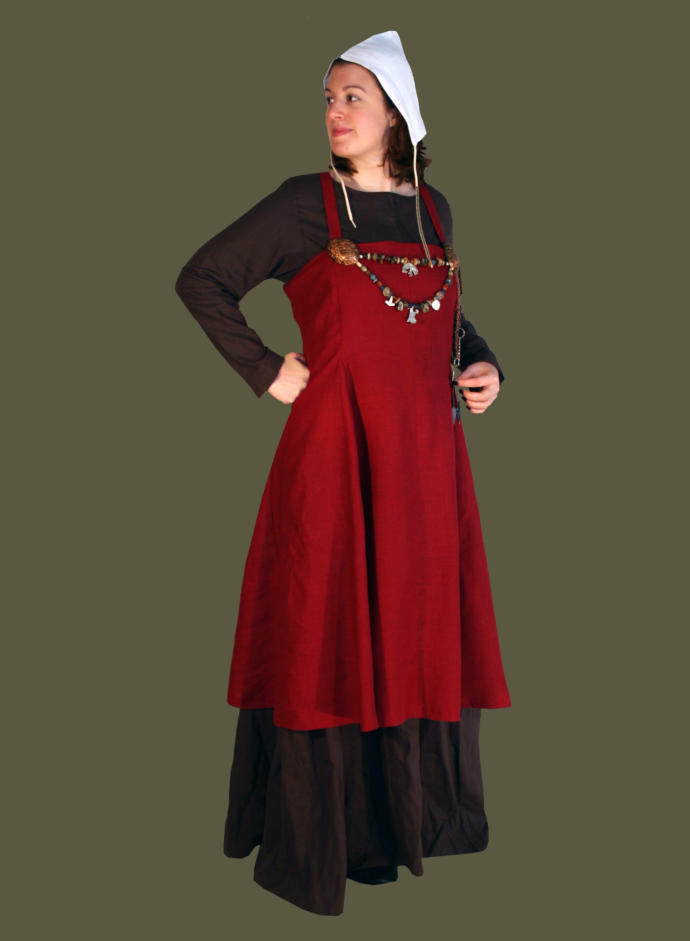 Medieval Peasant Dress: Which color is best. (Irl Dress should fit like #H. Others are for color reference only. My hair is mixed dark / light brown)?